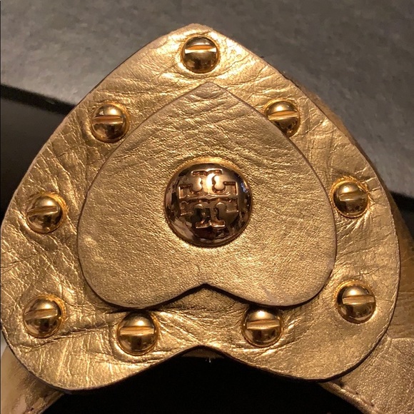 Tory Burch gold flats - Picture 6 of 6